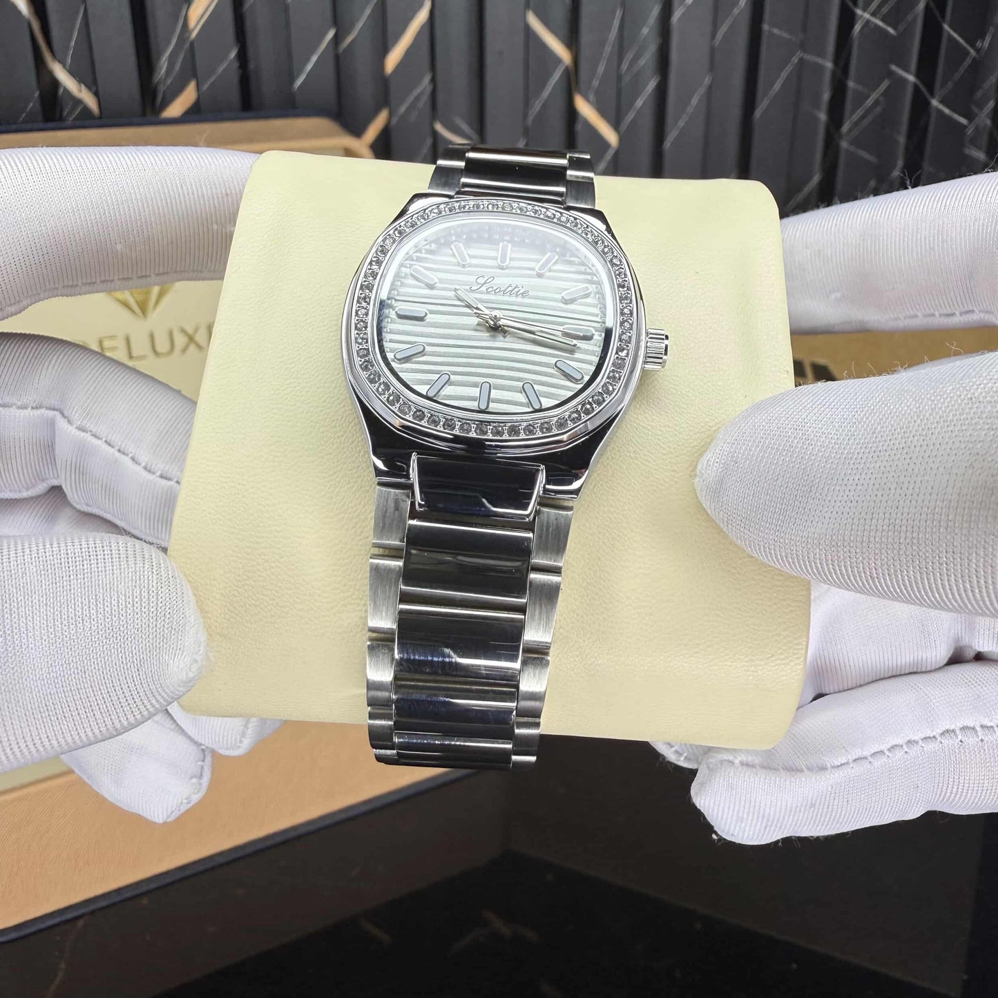 serenia(silver white)