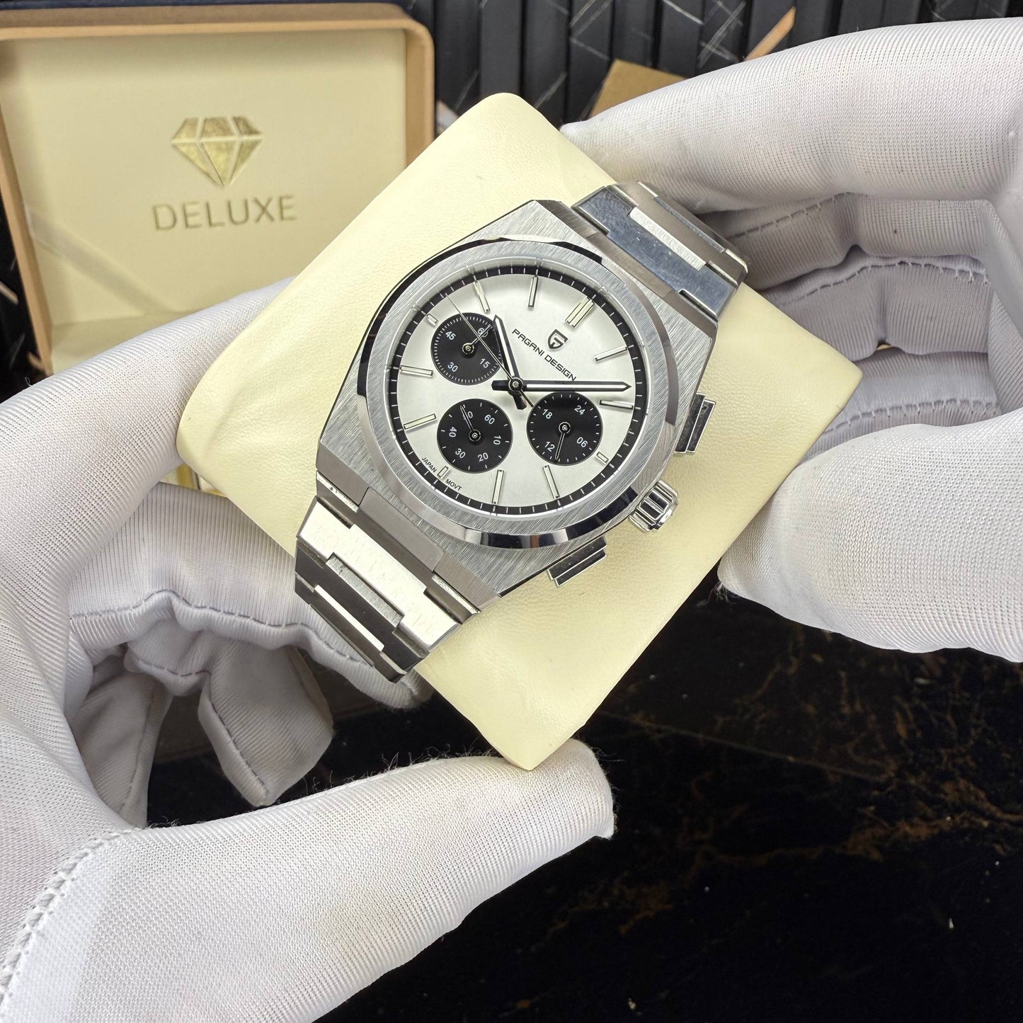 stratum(silver white)